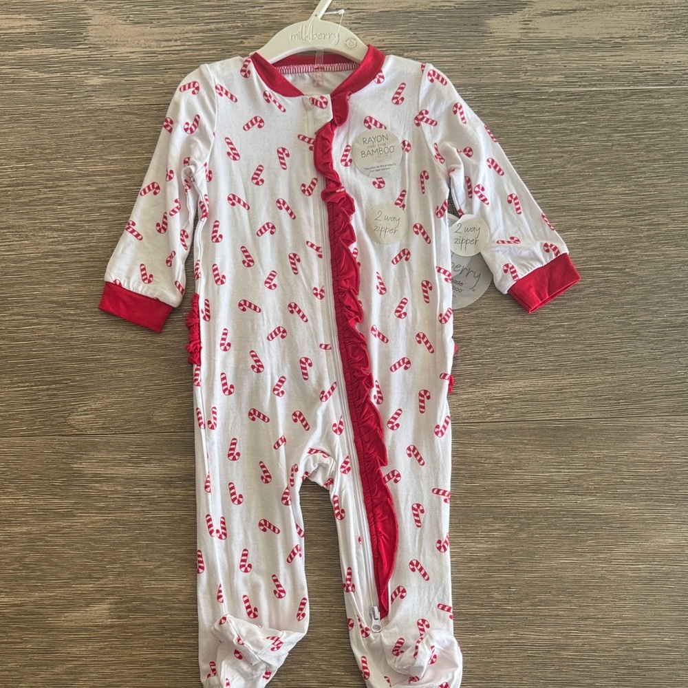 Milkberry Christmas Ruffle Butt Footie | 3-6M